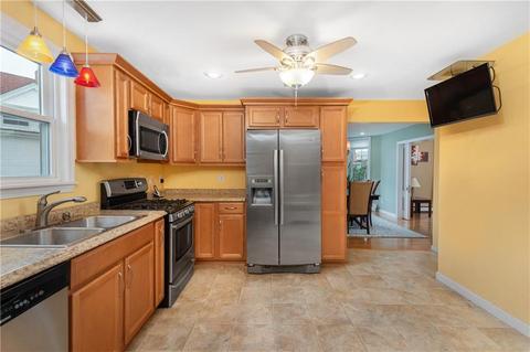 505 Providence St, Woonsocket, RI 02895 photo 18