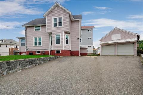 505 Providence St, Woonsocket, RI 02895 photo 3