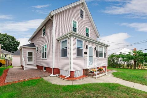 505 Providence St, Woonsocket, RI 02895 photo 2