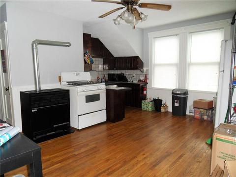 84 Park Pl, Woonsocket, RI 02895 photo 25