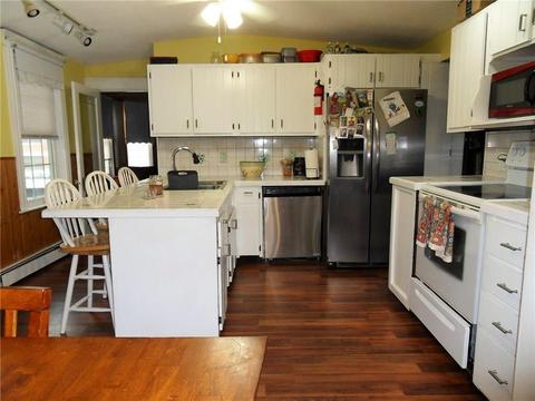84 Park Pl, Woonsocket, RI 02895 photo 8