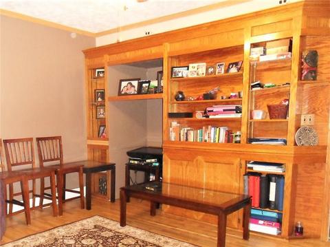 84 Park Pl, Woonsocket, RI 02895 photo 4