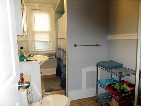84 Park Pl, Woonsocket, RI 02895 photo 27
