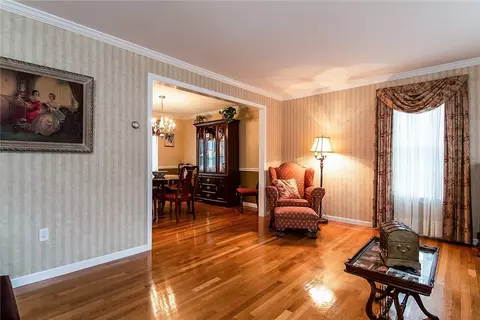 34 Castleton Dr, Cranston, RI 02921 photo 17