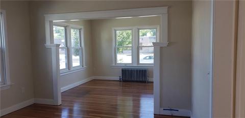 1975 Warwick Ave, Warwick, RI 02889 photo 7
