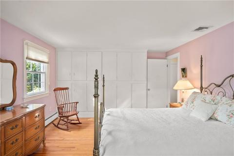 557 Budlong Rd, Cranston, RI 02920 photo 20