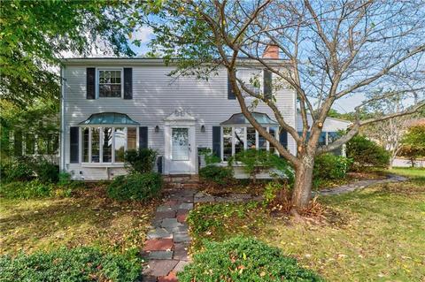 557 Budlong Rd, Cranston, RI 02920 photo 24