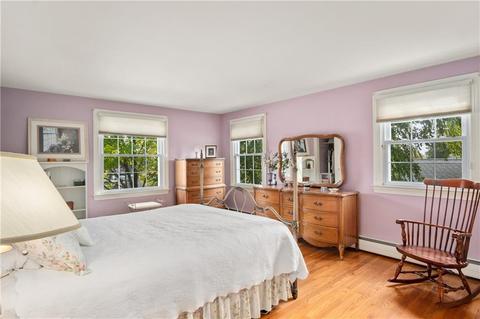 557 Budlong Rd, Cranston, RI 02920 photo 19