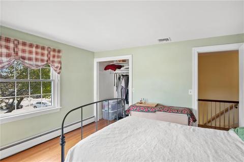 557 Budlong Rd, Cranston, RI 02920 photo 17