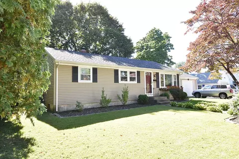 296 Hunt Ave, Warwick, RI 02886 photo 3