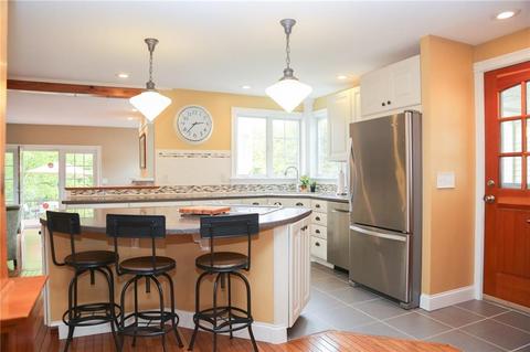 19 Whipple Rd, Glocester, RI 02814 photo 5