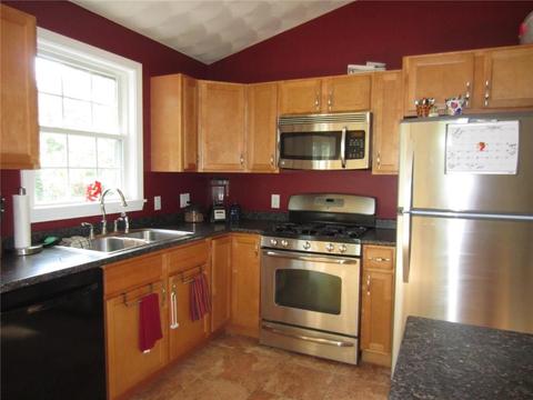 27 June Ave, Warwick, RI 02889 photo 10