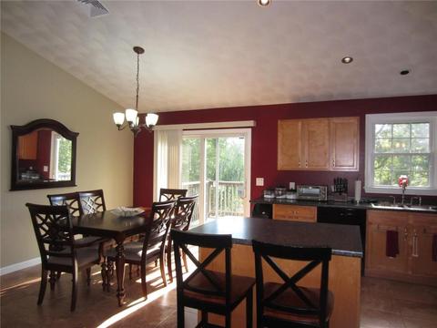 27 June Ave, Warwick, RI 02889 photo 12