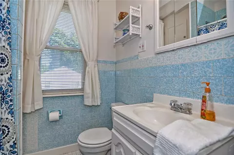 143 Joffre Ave, Woonsocket, RI 02895 photo 23