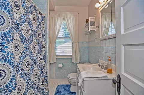 143 Joffre Ave, Woonsocket, RI 02895 photo 24