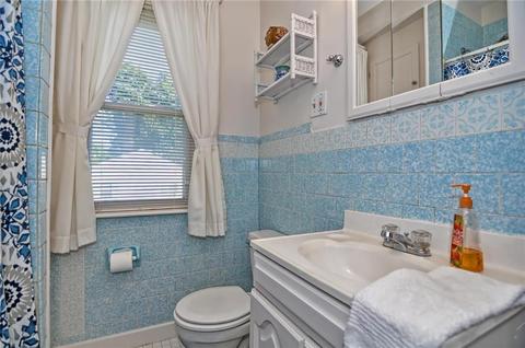 143 Joffre Ave, Woonsocket, RI 02895 photo 23