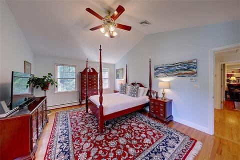 29 Smith St, Bristol, RI 02809 photo 18