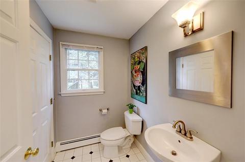 29 Smith St, Bristol, RI 02809 photo 16