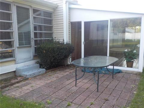 212 Patton Rd, Woonsocket, RI 02895 photo 3