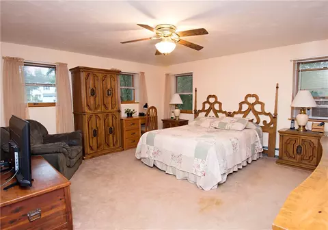 16 Plain St, Walpole, MA 02081 photo 14