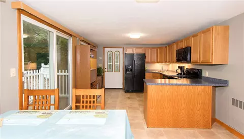 16 Plain St, Walpole, MA 02081 photo 10