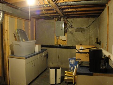 281 Chestnut St, Warwick, RI 02888 photo 35