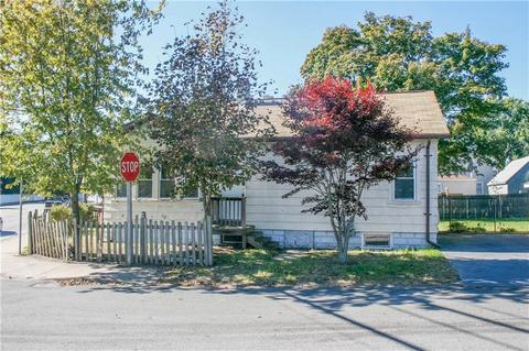 651 Post Rd, Warwick, RI 02888 photo 3