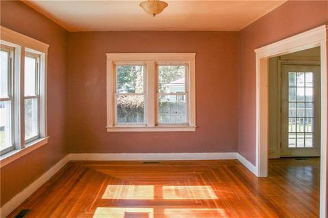 651 Post Rd, Warwick, RI 02888 photo 4