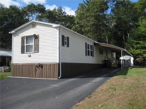 11 Five Elms Cir, Coventry, RI 02816 photo 2