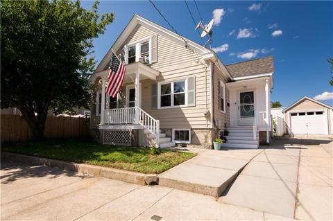 342 Mowry St, Woonsocket, RI 02895 photo 2