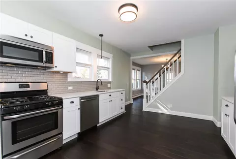 95 Beacon Ave, Woonsocket, RI 02895 photo 9