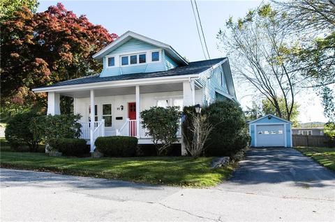 95 Beacon Ave, Woonsocket, RI 02895 photo 1