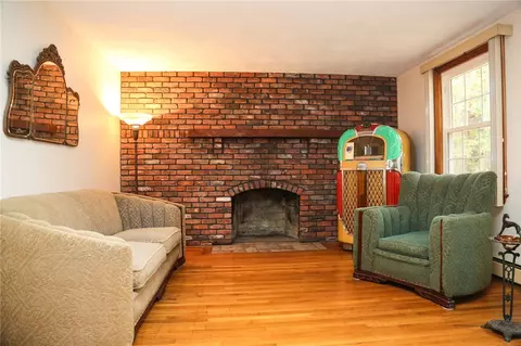 12 Peeptoad Rd, Scituate, RI 02857 photo 8