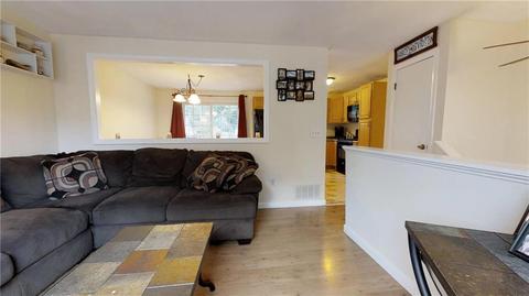 63 Comma St, Warwick, RI 02889 photo 9