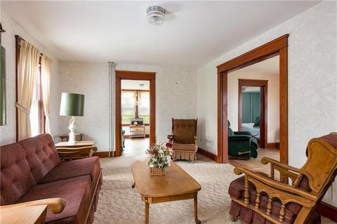 184 Peckham Ave, Middletown, RI 02842 photo 12
