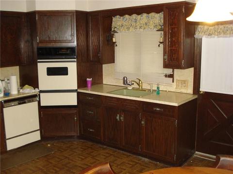 99 Orchard St, Woonsocket, RI 02895 photo 9