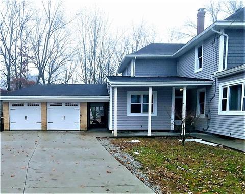 43 Beacon Ave, Woonsocket, RI 02895 photo 2