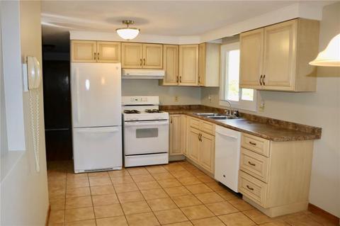 131 Lockhaven Rd, Warwick, RI 02889 photo 7