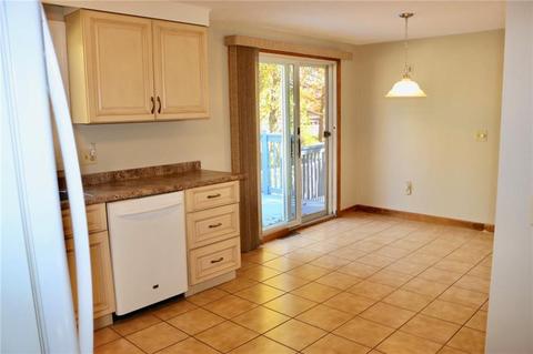 131 Lockhaven Rd, Warwick, RI 02889 photo 9
