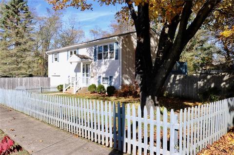 131 Lockhaven Rd, Warwick, RI 02889 photo 4