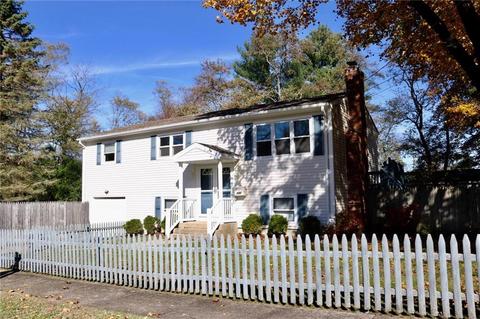 131 Lockhaven Rd, Warwick, RI 02889 photo 2