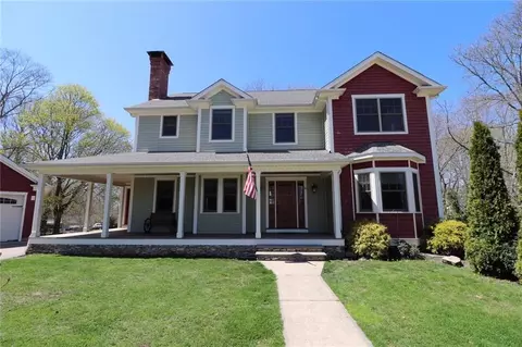 6 Morrone Ct, Westerly, RI 02891 photo 2