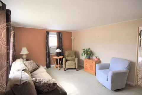 3 Quarry Rd, Warwick, RI 02889 photo 4