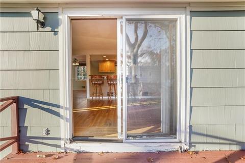 30 Haley Rd, Warwick, RI 02889 photo 9