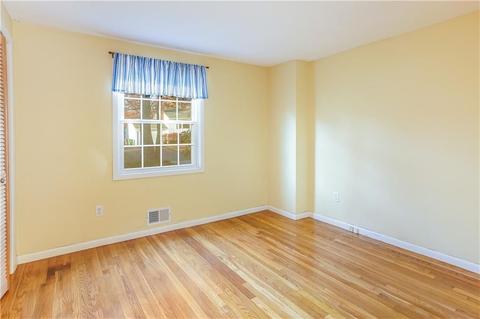 30 Haley Rd, Warwick, RI 02889 photo 13