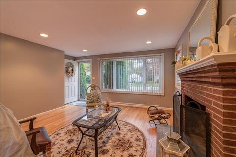 189 Tanner Ave, Warwick, RI 02886 photo 9