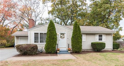 189 Tanner Ave, Warwick, RI 02886 photo 1
