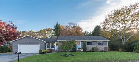 2 2nd St, Coventry, RI 02816 photo 5