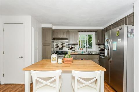 92 Bates Ave, Coventry, RI 02816 photo 6
