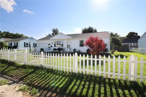 6 Clearview Dr, Coventry, RI 02816 photo 4